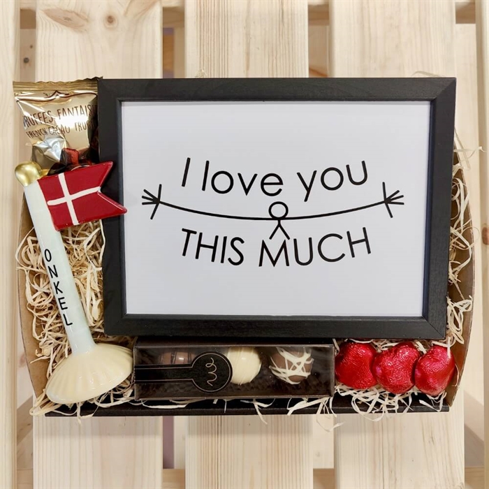 Gavekurv til mor med lys og tekst