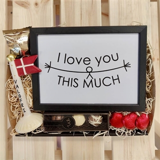 Gavekurv til mor med lys og tekst