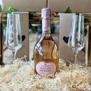 Manfredi Rosè inkl. 2 hjärtglas