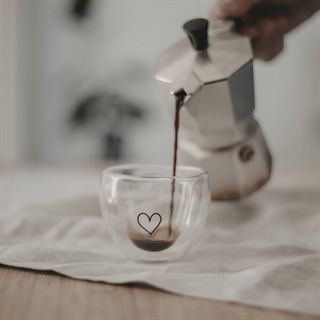 Dubbelväggigt hjärtglas 50ml