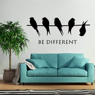 Väggdekor med texten "Be different"