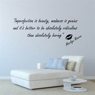 Imperfection is beauty - wallstickers med ett citat av Marilyn Monroe