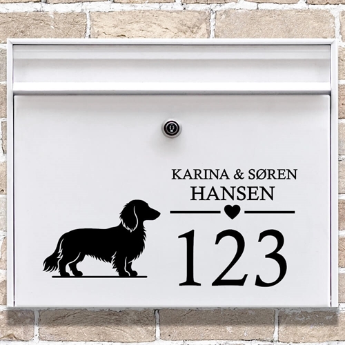 Brevlåda stickers med långhårig taxsilhuett