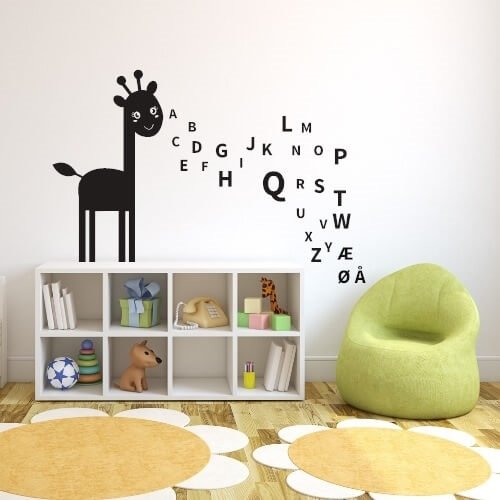 Söt giraff med alfabetet - Wallstickers
